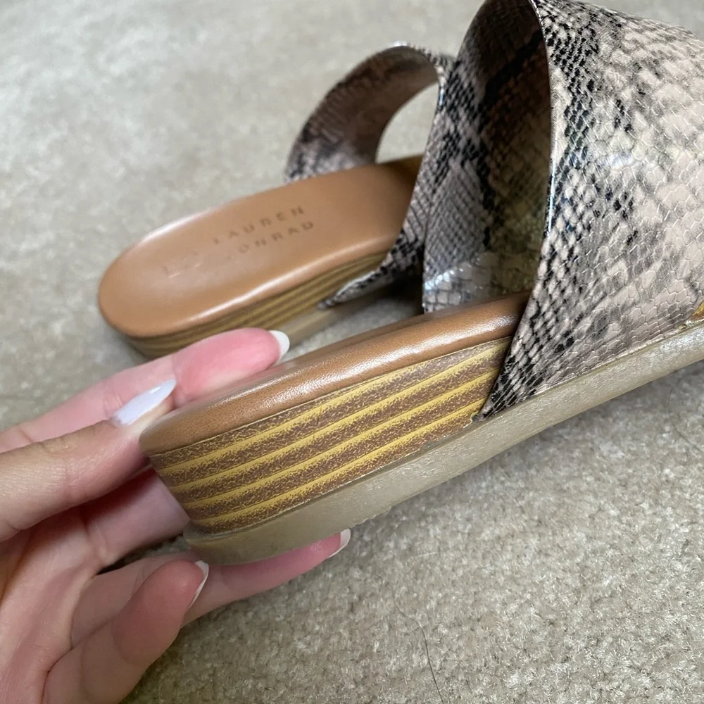 Lauren Conrad 🐍 Faux Snake Skin Sandal 🩷 - Picture 3 of 4